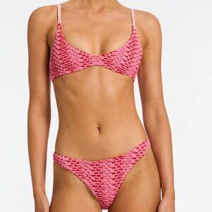 MAIA - ALINA Triangl bikini top (XS - bikini top only.)